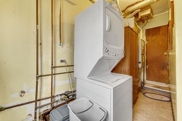 709 Beverly Drive, Hebron, IN 46341