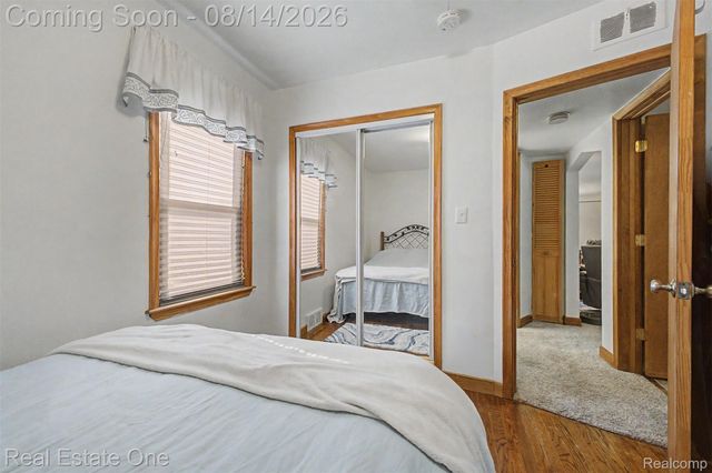 6331 Buckingham Avenue, Allen Park, MI 48101