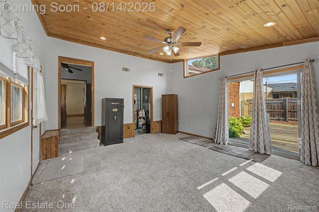 6331 Buckingham Avenue, Allen Park, MI 48101