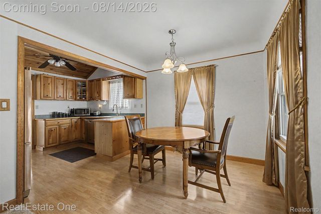 6331 Buckingham Avenue, Allen Park, MI 48101