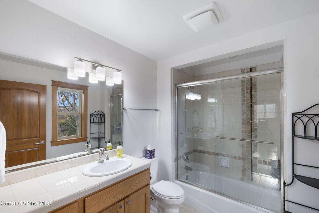 4083 W SHOREVIEW LN, Coeur d'Alene, ID 83814 photo 18