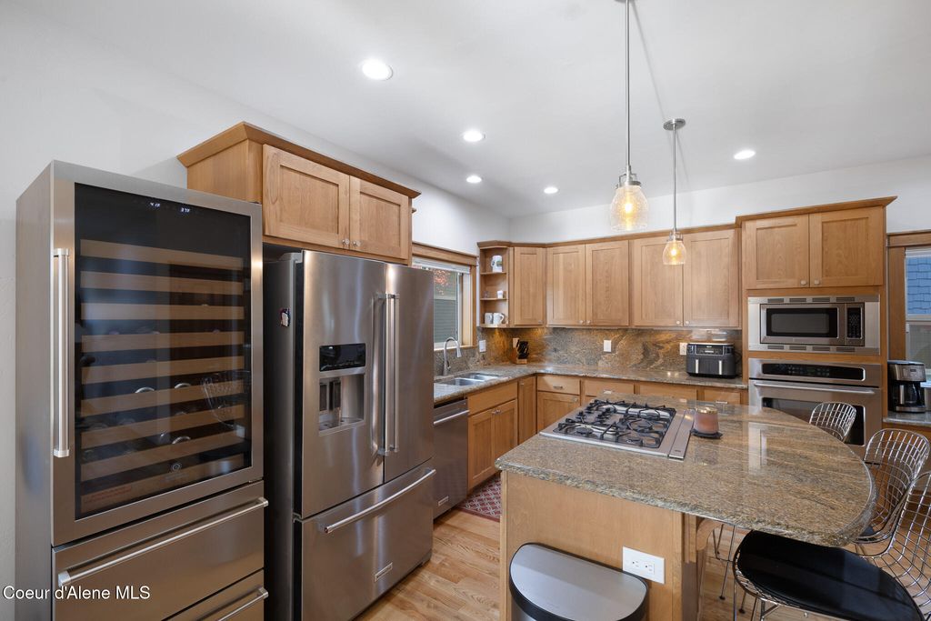 4083 W SHOREVIEW LN, Coeur d'Alene, ID 83814 photo 6