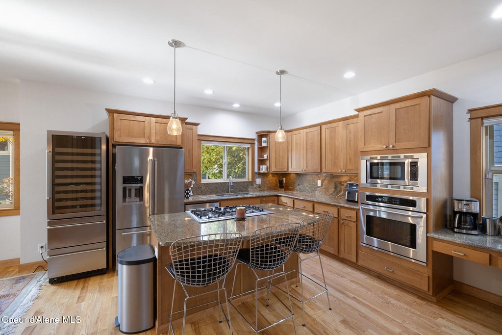 4083 W SHOREVIEW LN, Coeur d'Alene, ID 83814 photo 7