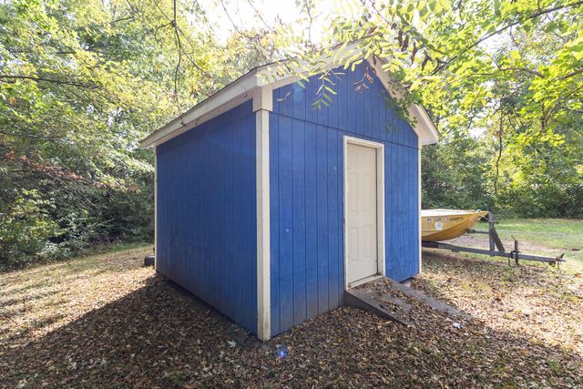 812 N MOULTON ST, Moberly, MO 65270