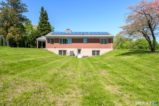 207 South Main Street, East Granby, CT 06026