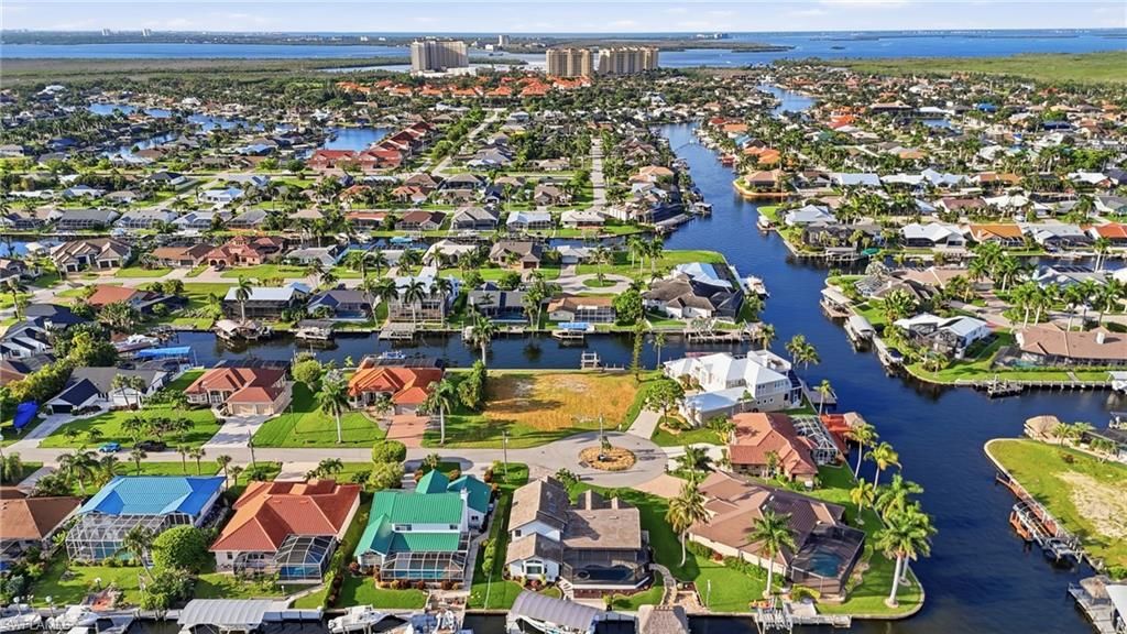 Image 14 of property listing at 1230 SW 53rd TER, Cape Coral, FL 33914