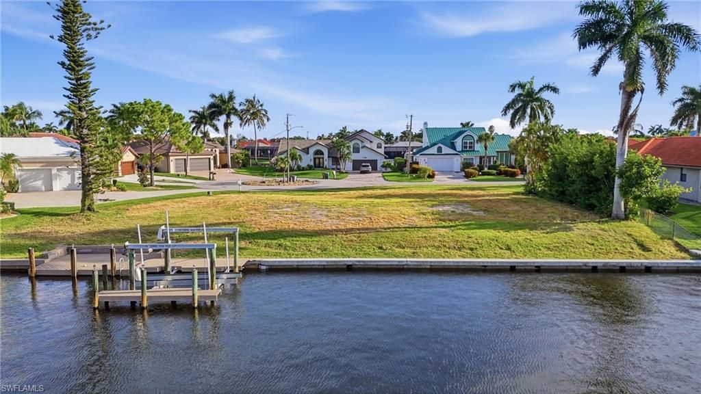 Image 18 of property listing at 1230 SW 53rd TER, Cape Coral, FL 33914