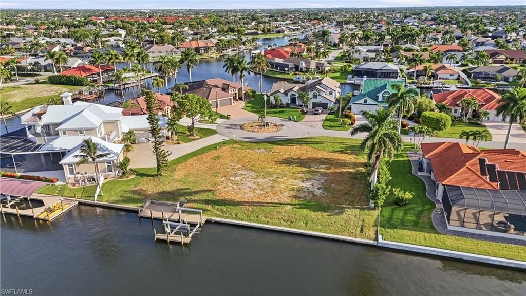 Image 20 of property listing at 1230 SW 53rd TER, Cape Coral, FL 33914