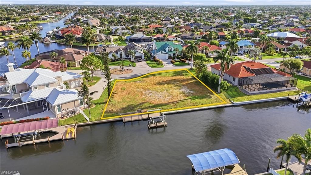 Image 22 of property listing at 1230 SW 53rd TER, Cape Coral, FL 33914