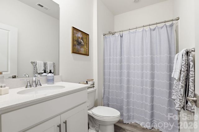 132 Lancashire Court, Denver, NC 28037