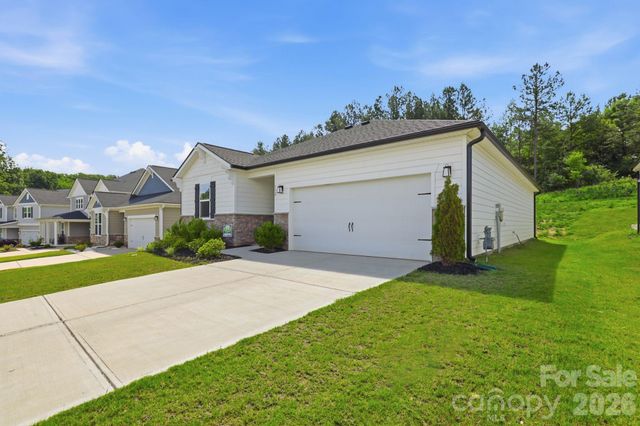 132 Lancashire Court, Denver, NC 28037