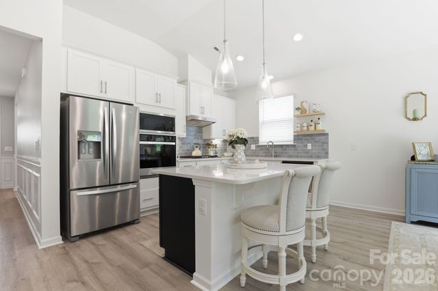 132 Lancashire Court, Denver, NC 28037