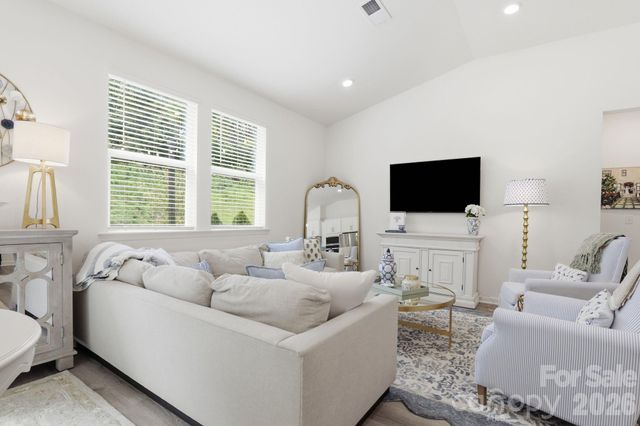132 Lancashire Court, Denver, NC 28037