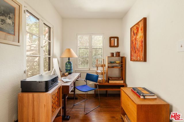 654 Frontenac Avenue, Los Angeles, CA 90065