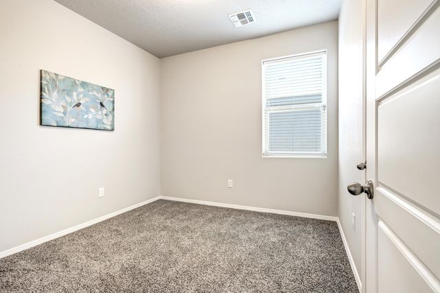 4802 Mount Salas Street NE, Rio Rancho, NM 87144