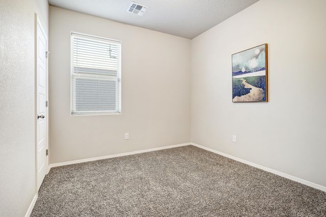 4802 Mount Salas Street NE, Rio Rancho, NM 87144