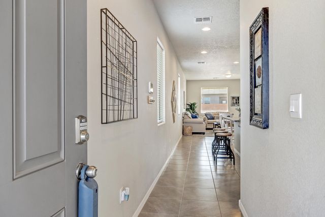 4802 Mount Salas Street NE, Rio Rancho, NM 87144