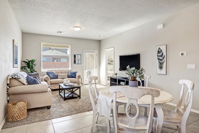 4802 Mount Salas Street NE, Rio Rancho, NM 87144