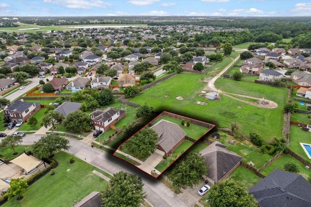 14215 Darrah Drive, Houston, TX 77090