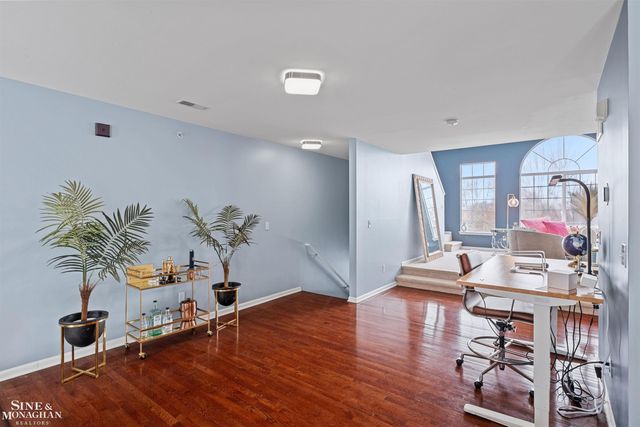 30776 Ardmore Court, Novi, MI 48377