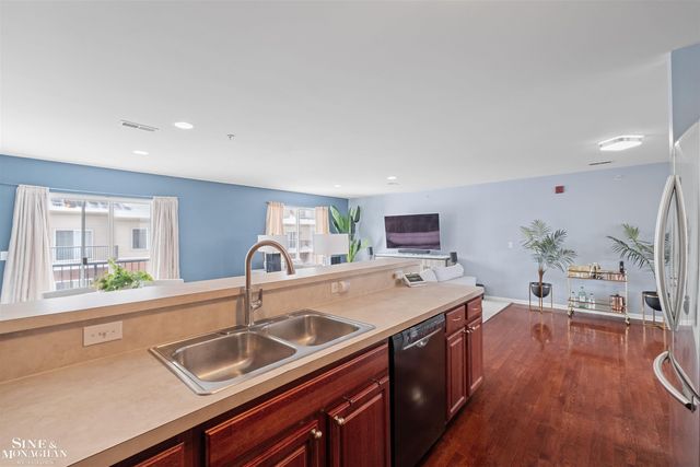 30776 Ardmore Court, Novi, MI 48377