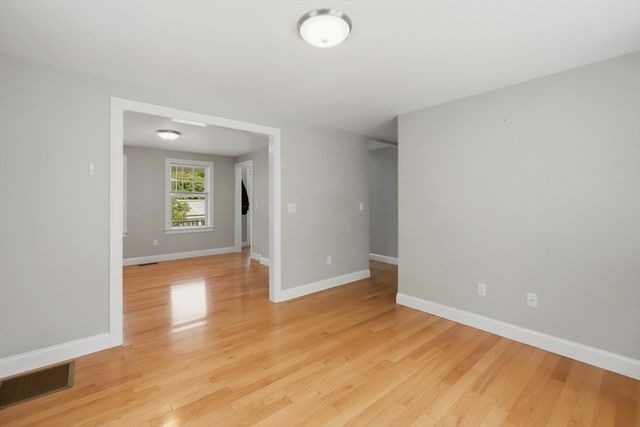 686 Willard Street, Leominster, MA 01453