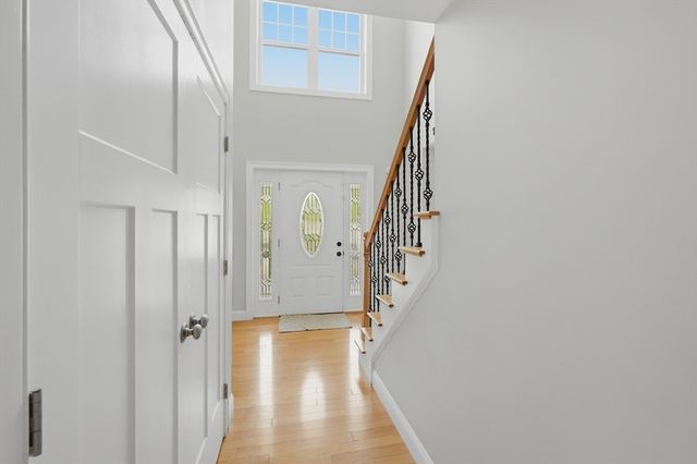 686 Willard Street, Leominster, MA 01453