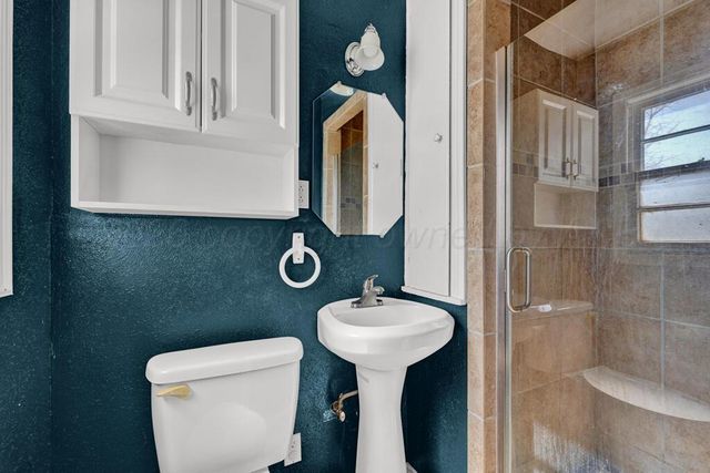 3912 WESTLAWN Street, Amarillo, TX 79102