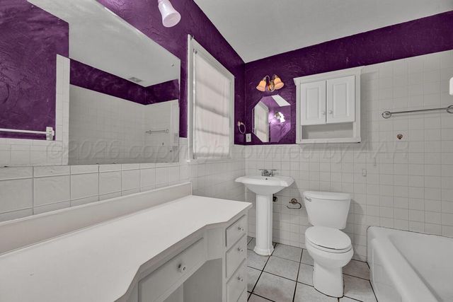 3912 WESTLAWN Street, Amarillo, TX 79102