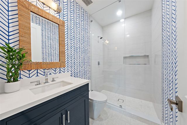 13558 Artisan Cir, Palm Beach Gardens, FL 33418