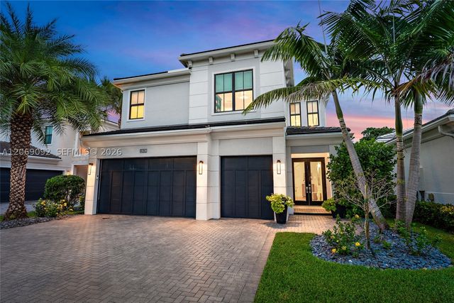 13558 Artisan Cir, Palm Beach Gardens, FL 33418