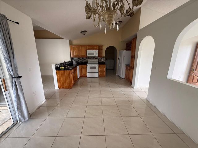 330 BACCARAT COURT, Kissimmee, FL 34759
