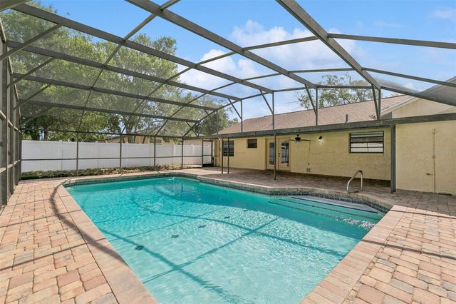 2911 AUTUMNWOOD TRAIL, Apopka, FL 32703
