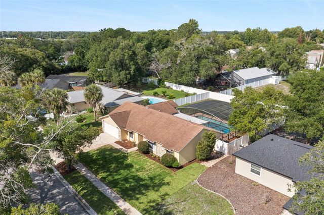 2911 AUTUMNWOOD TRAIL, Apopka, FL 32703