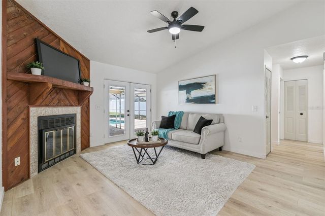 2911 AUTUMNWOOD TRAIL, Apopka, FL 32703