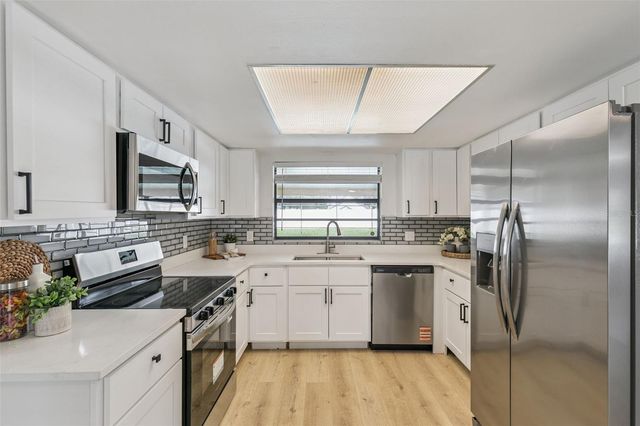 2911 AUTUMNWOOD TRAIL, Apopka, FL 32703
