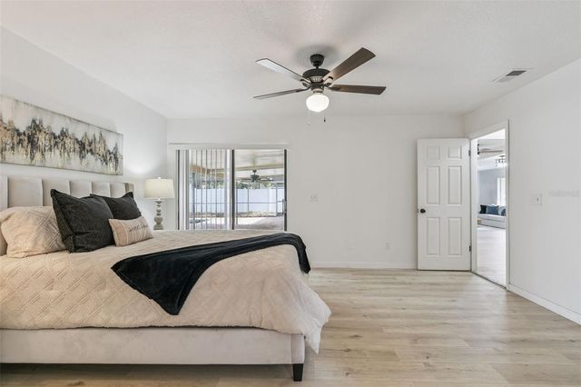 2911 AUTUMNWOOD TRAIL, Apopka, FL 32703