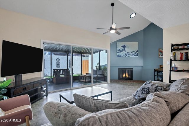 1832 S RIVER Drive, Tempe, AZ 85281