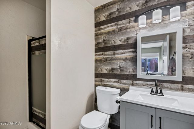 1832 S RIVER Drive, Tempe, AZ 85281