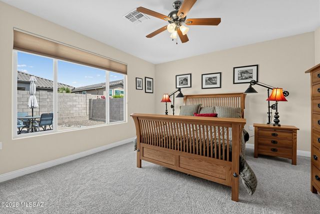 13797 E Poelstra Street, Vail, AZ 85641