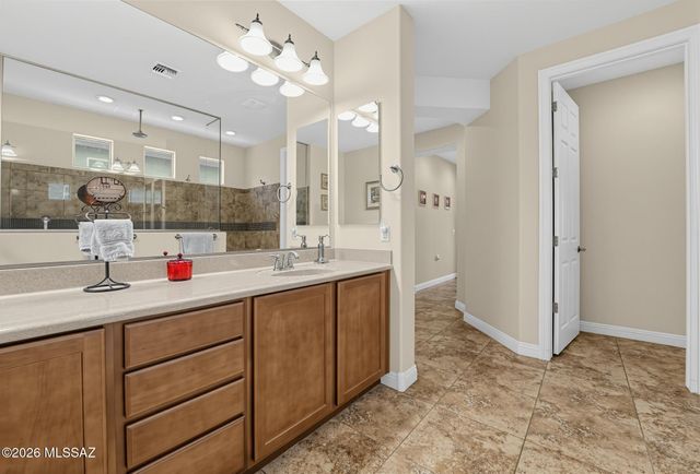 13797 E Poelstra Street, Vail, AZ 85641