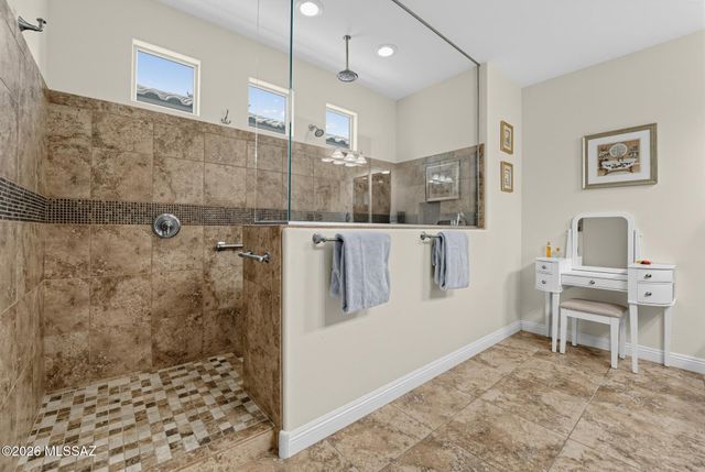 13797 E Poelstra Street, Vail, AZ 85641