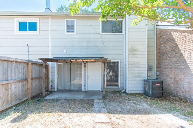 7918 Grow Lane, Houston, TX 77040