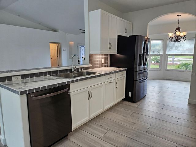 272 MALVERN DRIVE, Venice, FL 34293