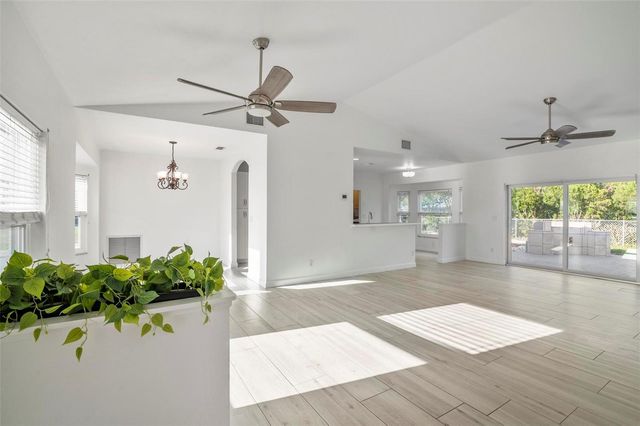 272 MALVERN DRIVE, Venice, FL 34293