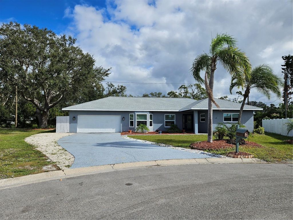 272 MALVERN DRIVE, Venice, FL 34293