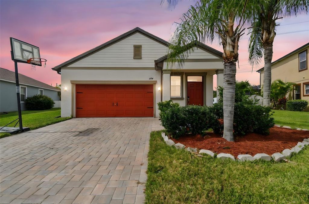 11714 LAKE BOULEVARD, New Port Richey, FL 34655