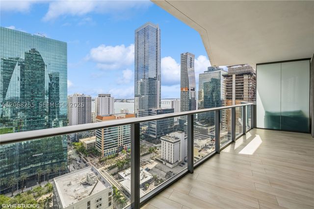 1300 S Miami Ave 2504, Miami, FL 33130