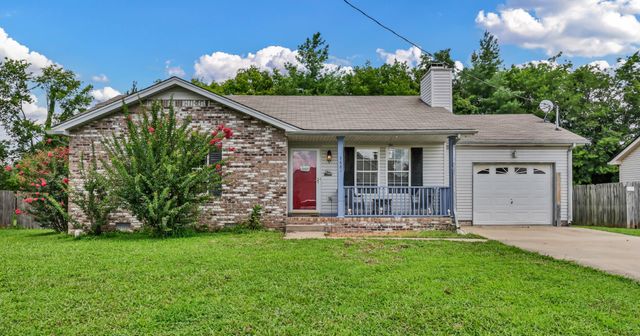 3481 Sandpiper Dr, Clarksville, TN 37042