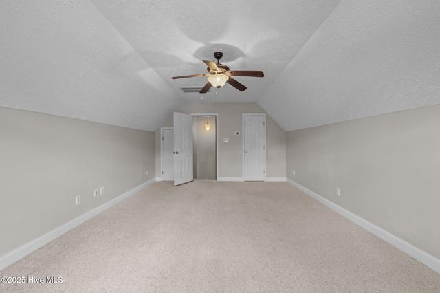 205 Croatan Woods Drive, New Bern, NC 28562